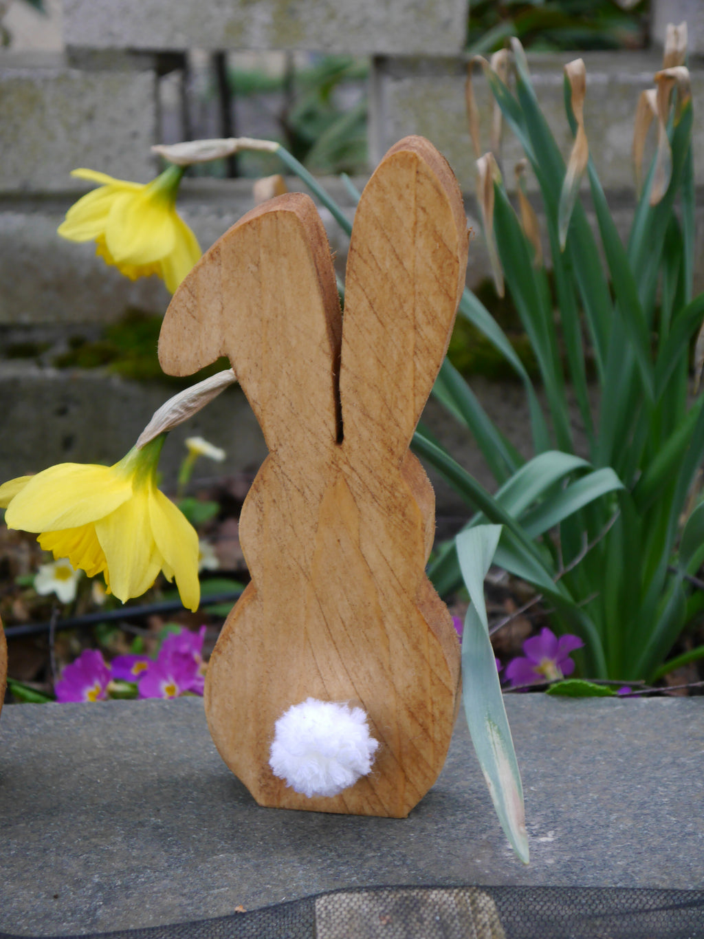 große Osterhasen, Holzhasen, Dekohasen, Ostern, Frühling, Dekoration Haustüre, Osterdekoration Haustüre