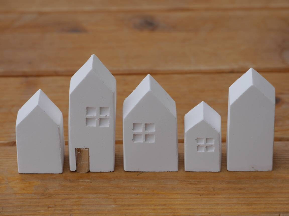 Mini Häuschen aus Raysin, Dekohäuschen, Dekohaus, 100017