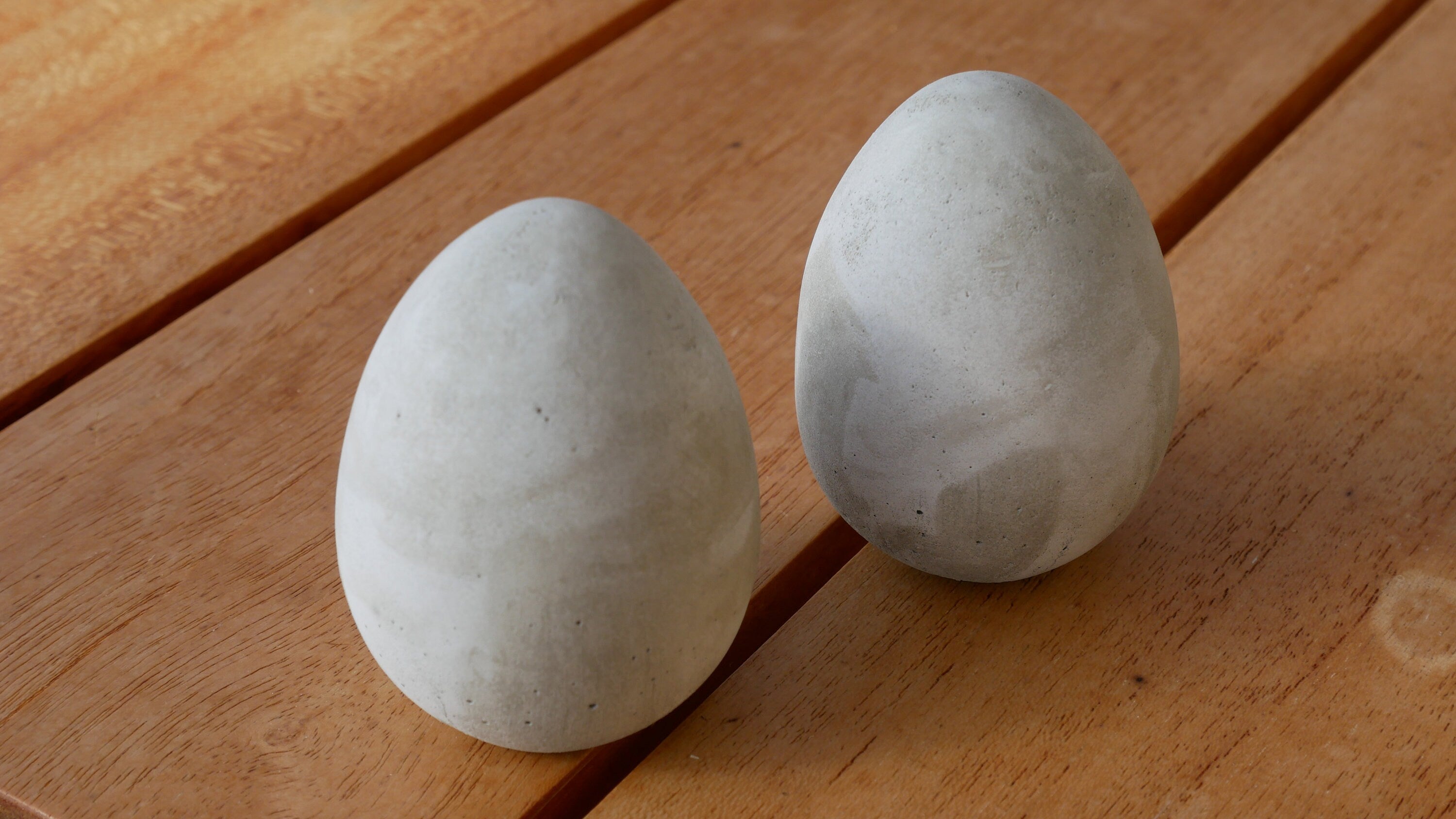 Ostereier, Betoneier, Ostern, Osterdeko, Goldes Ei, Blattgold