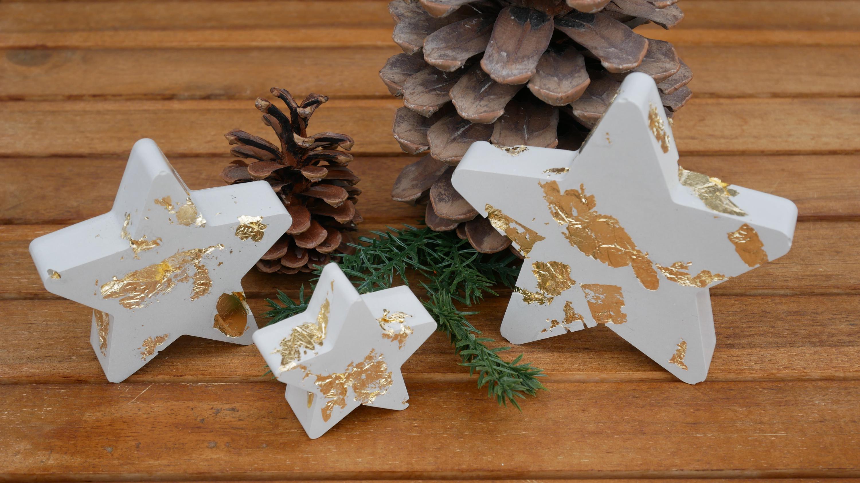 Deko Stern, Beton Stern, Weihnachtsdekoration, Weihnachten Stern, Tischdeko Weihnachten, Betonstern mit Blattgold
