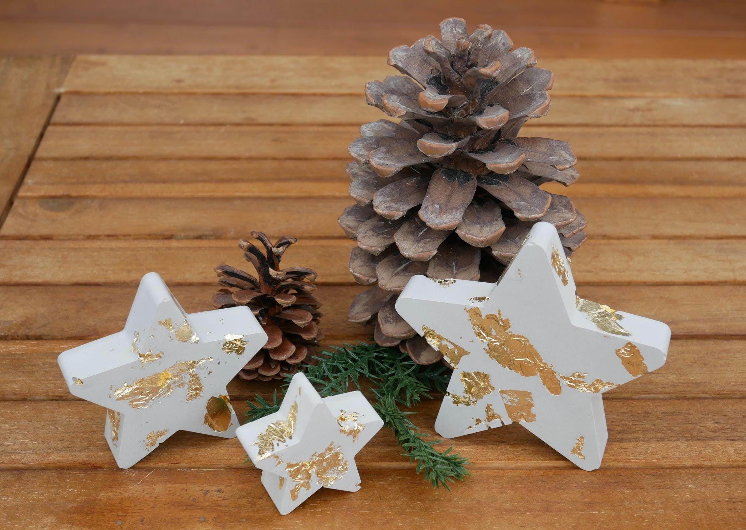 Deko Stern, Beton Stern, Weihnachtsdekoration, Weihnachten Stern, Tischdeko Weihnachten, Betonstern mit Blattgold