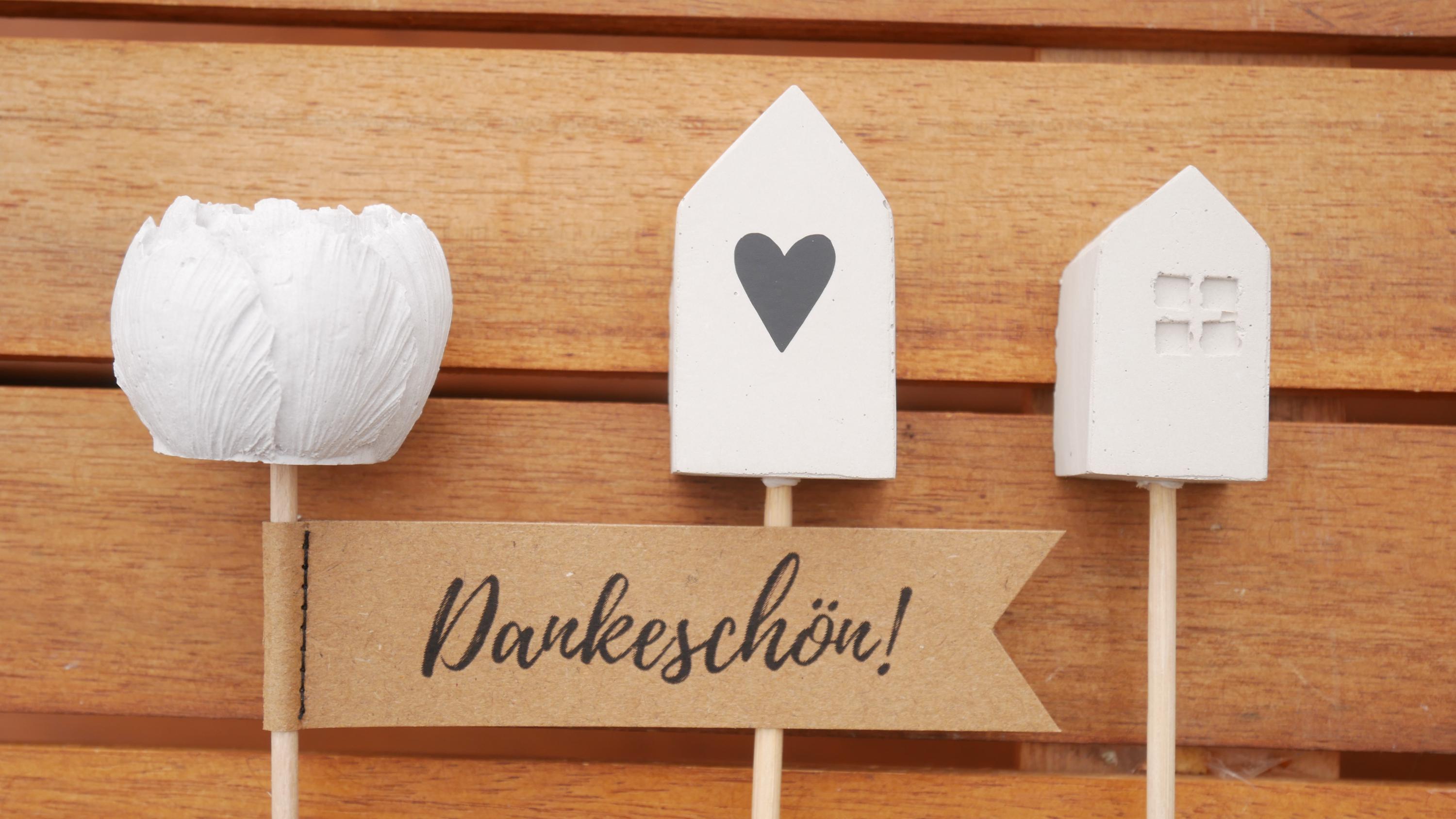 weißer Raysin Blumenstecker, kleines Geschenk, nette Botschaft, Mitbringsel