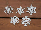Geschenkanhänger, Dekoanhänger, Tannenbaumschmuck, Baumschmuck, Schmuckanhänger, Schneeflocken, Sterne, Kristalle