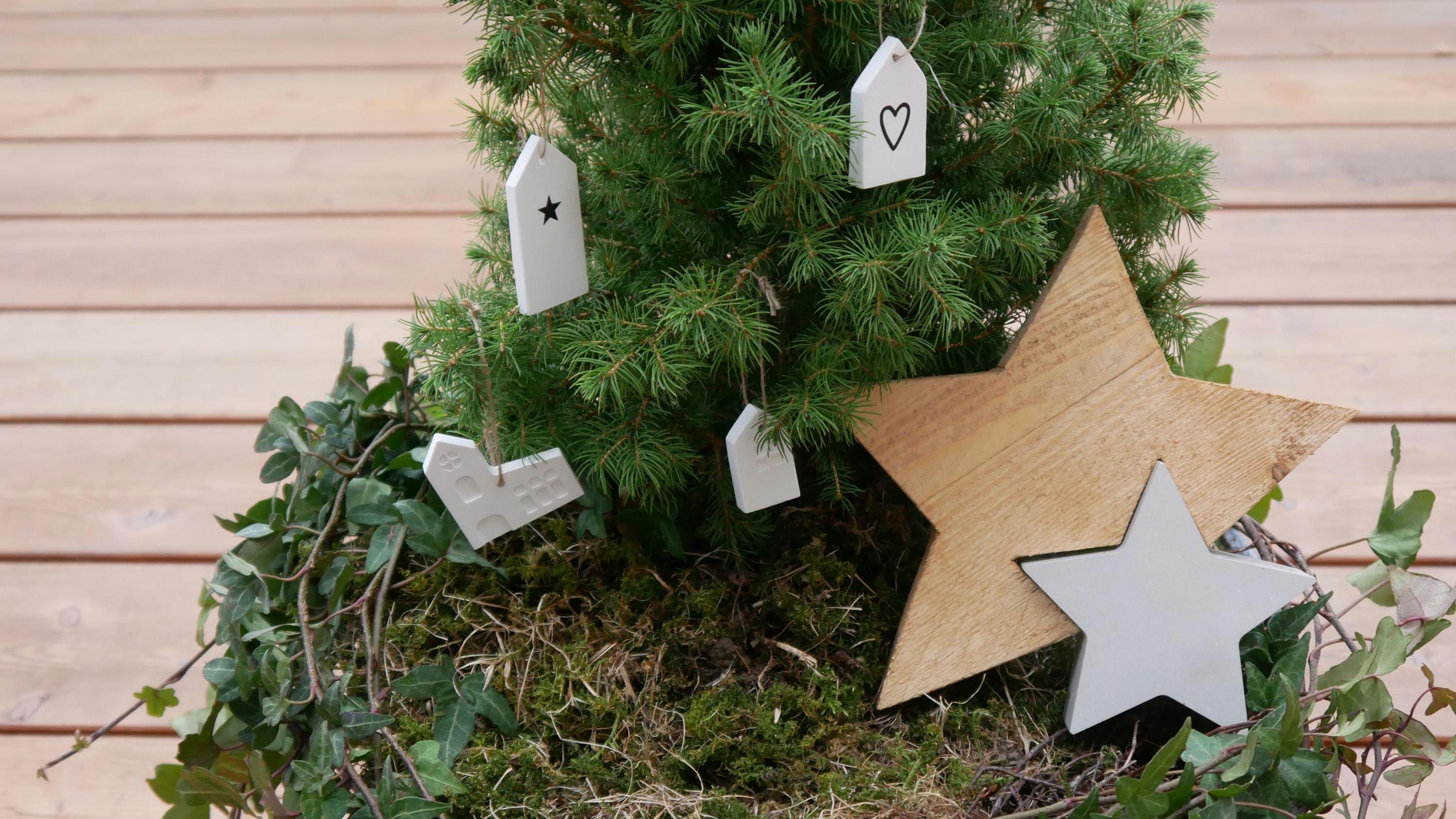 Geschenkanhänger, Dekoanhänger, Tannenbaumschmuck,Schmuckanhänger, Häuschen, Minihaus, Skandi Deko, Skandinavische Deko