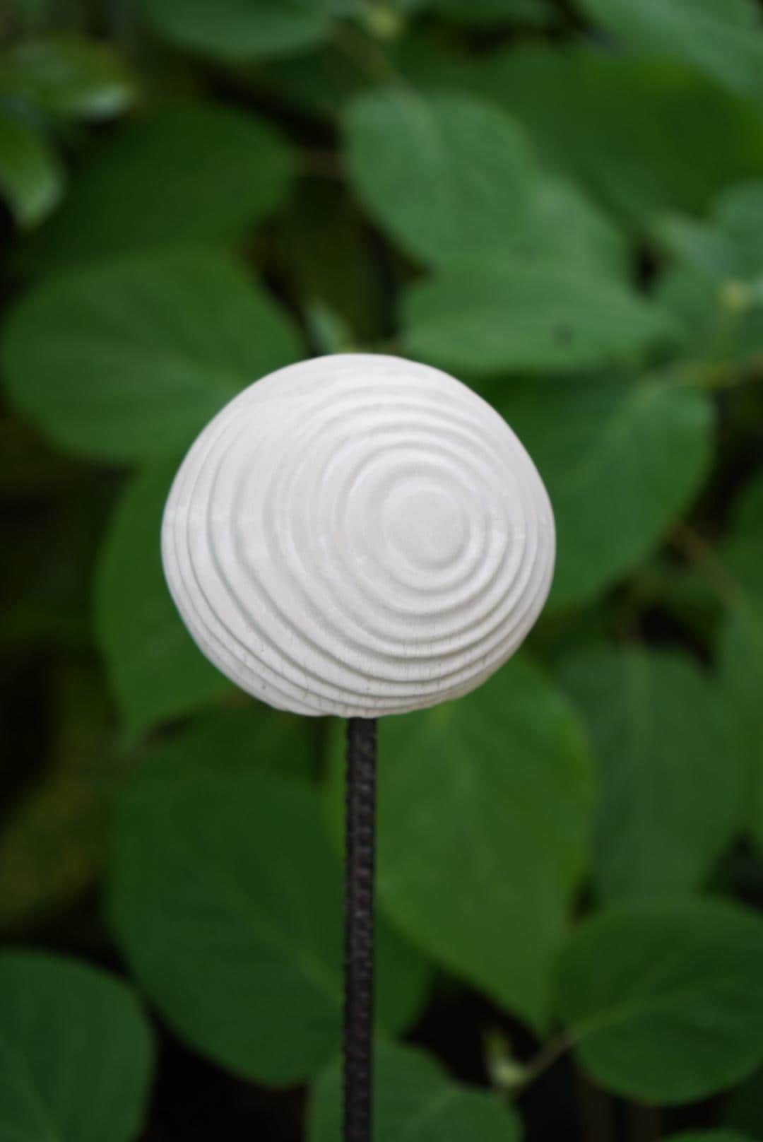 Deko Kugel, Beton Kugel, Gartendeko, Kugel für den Garten, Dekoration, Gartenstecker