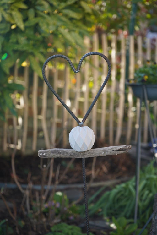 Baustahl Herz, Deko Herz, Gartenstecker Herz, Gartendeko, Stab für den Garten, 100027