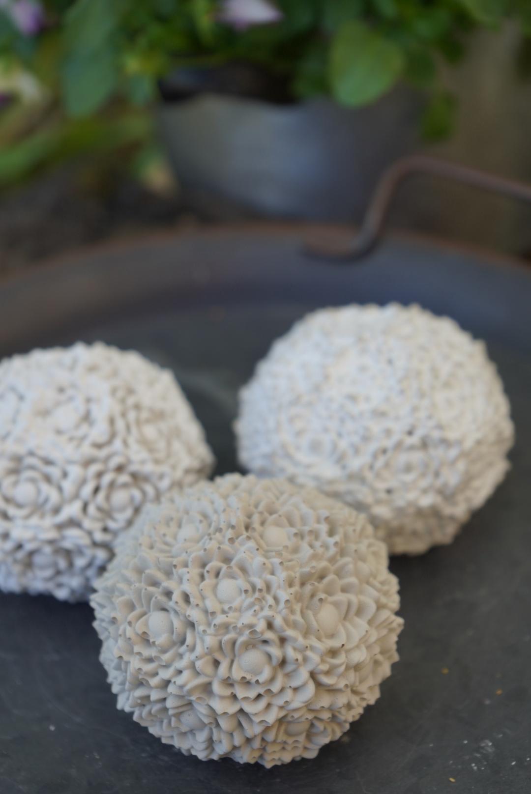Deko Kugel, Beton Kugel, Gartendeko, Kugel für den Garten, Dekoration, Geschenk, 100002