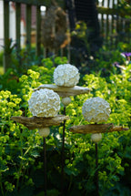 gemusterte Deko Kugel, Beton Kugel, Gartendeko, Kugel für den Garten MIT Holzstück und kleiner Kugel, Gartenstecker, shabby, hygge