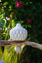 gemusterte Deko Kugel, Beton Kugel, Gartendeko, Kugel für den Garten MIT Holzstück und kleiner Kugel, Gartenstecker, shabby, hygge
