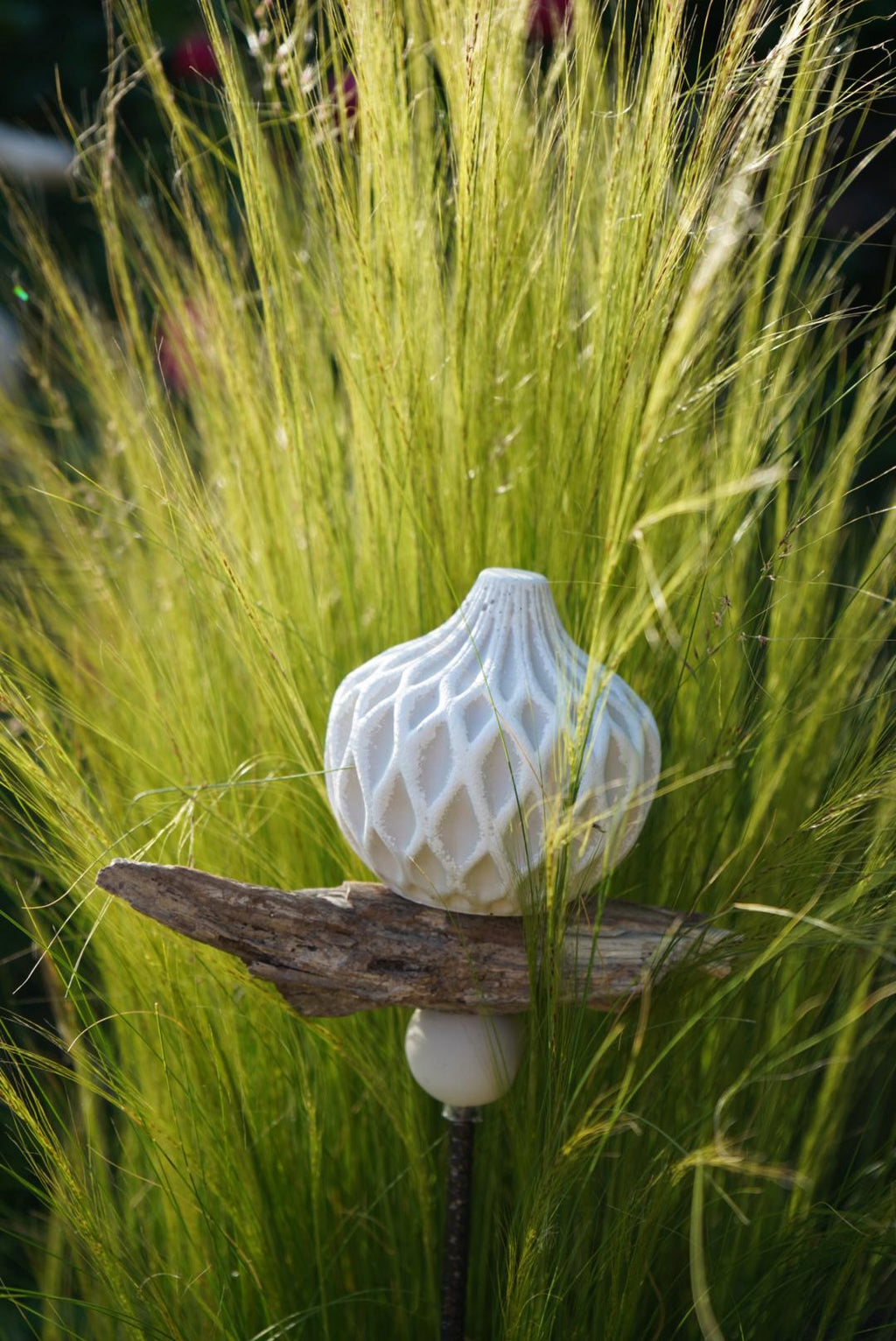 gemusterte Deko Kugel, Beton Kugel, Gartendeko, Kugel für den Garten MIT Holzstück und kleiner Kugel, Gartenstecker, shabby, hygge