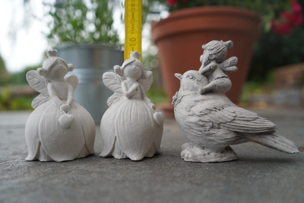 Deko Vogel, Beton Vogel, Gartendeko, Elfe, Gartenstecker mit Betonfigur, Baustahl, Blumenmädchen