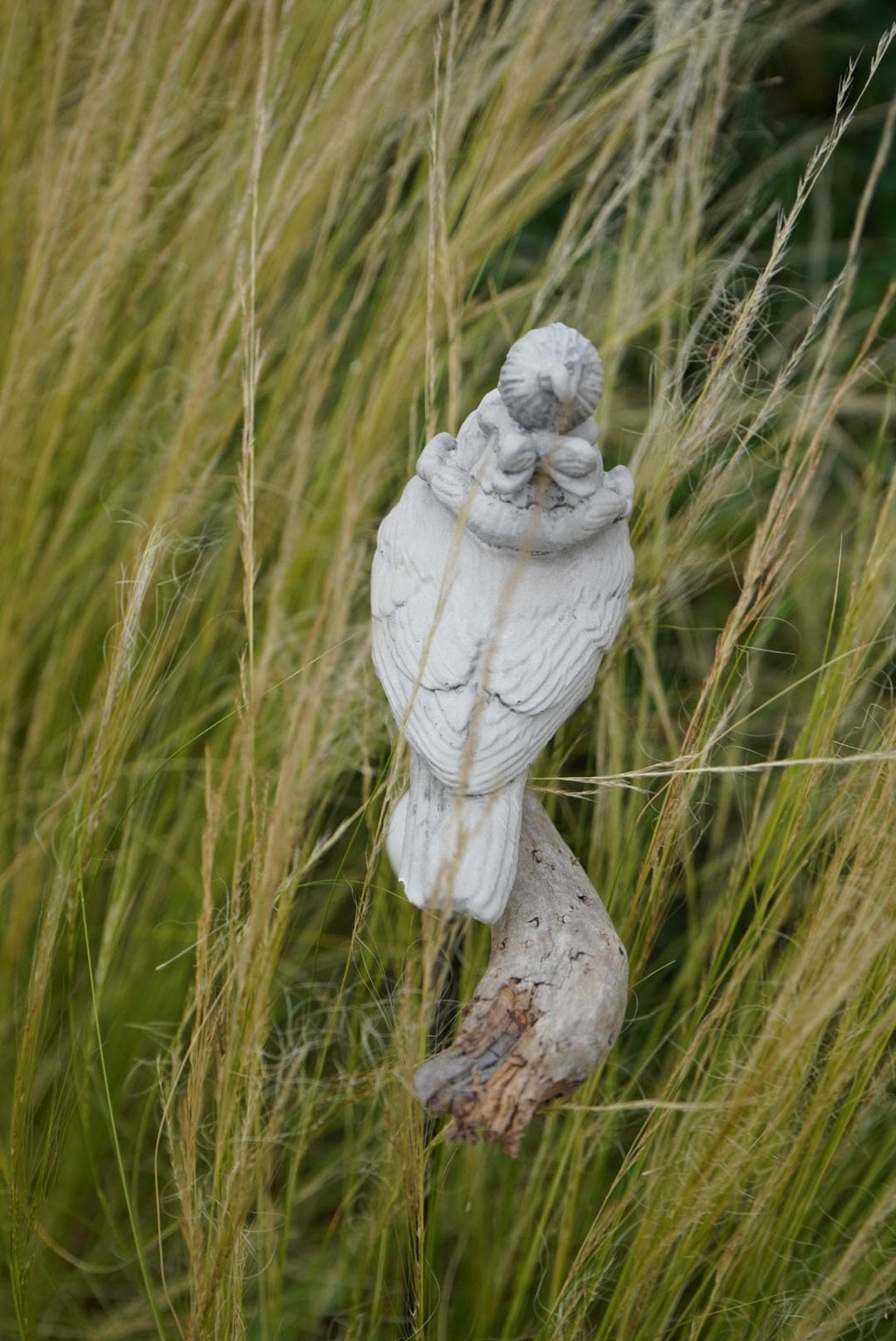 Deko Vogel, Beton Vogel, Gartendeko, Elfe, Gartenstecker mit Betonfigur, Baustahl, Blumenmädchen